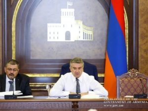В Армении продолжаются обсуждения по проекту государственного бюджета на 2017 г.