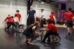 Армянская инклюзивная театральная труппа впервые показала свое искусство за рубежом