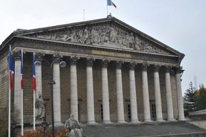 В парламент Франции представлено новое дополнение к проекту о криминализации отрицания Геноцида армян