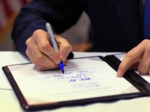 Житель Тель-Авива завещал 7 своих квартир арендаторам