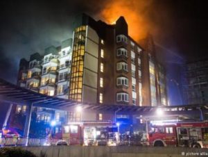В результате пожара в больнице в Германии погибли 2 человека