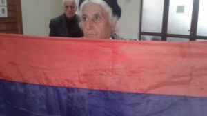 Судья против армянского флага