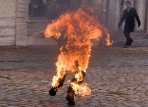 В Азербайджане мужчина пытался совершить самосожжение