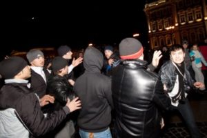 В Москве пьянка под открытым небом переросла в массовую драку