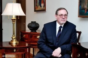 Армянская продукция очень выручает Россию в контексте санкций со стороны Запада - посол