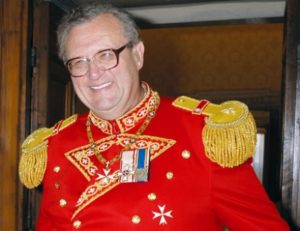 В Ереван прибыл Принц и Великий магистр Суверенного военного ордена Мальты Фра Мэтью Фестинг