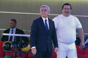 "Доди Гаго" не исключил своего возвращения в политику?
