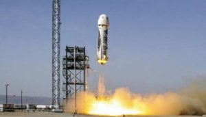 Blue Origin в пятый раз посадила ракету New Shepard, испытав аварийную спасательную систему (Видео)