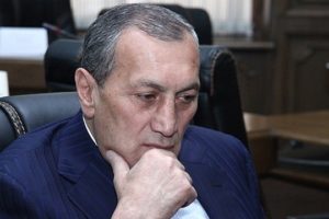 Таинственная папка Сурика Хачатряна – он ушел с обидой: «Иратес»