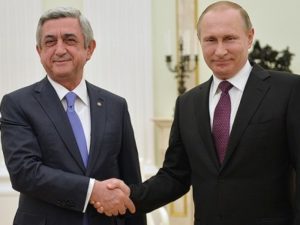Рад предстоящей возможности приветствовать Вас в Армении: Саргсян поздравил Путина с днем рожденья