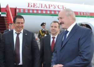Царукян встретил Лукашенко в аэропорту