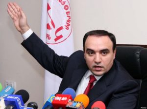 Артур Багдасарян продолжает «вербовать» недовольных