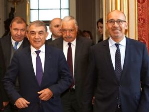 Госсекретарь Франции принял армянских депутатов