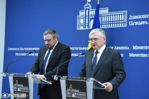 Налбандян обвинил Баку в срыве венской и санкт-петербургской договоренностей