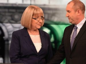 В Болгарии проходит второй тур президентских выборов