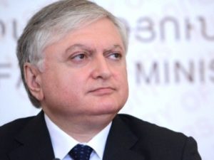 Глава МИД Армении воздержался от детализации данных о вступлении в общий авиационный пояс ЕС