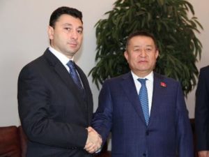 Шармазанов возглавит наблюдательскую миссию МПА СНГ на референдуме в Киргизии