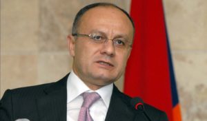 Сейран Оганян собирается выступить с заявлением