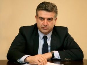 Армения не будет сотрудничать с одной страной в ущерб другим - премьер