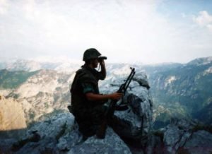 Враг продолжает обстреливать карабахские позиции