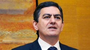 Али Керимли: Власти Азербайджана испортили жизнь целого поколения, граждане вынуждены гасить долги чиновников