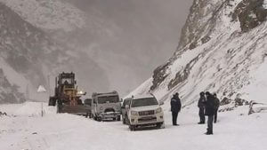 Пропускной пункт Ларса закрыт