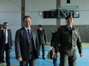 Министр обороны Армении встретился с обучающимися в военно-учебных заведениях Греции армянскими курсантами