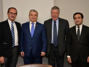 Председатель парламента НКР провел ряд встреч во Франции