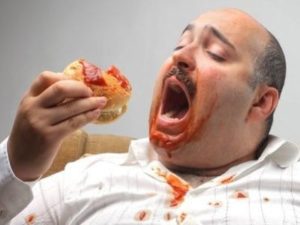 В Азербайджане нашли выход из кризиса – надо меньше есть