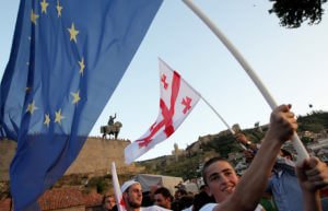 Европарламент одобрил отмену визового режима для Украины и Грузии