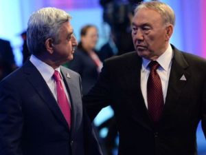 Саргсян поздравил Назарбаева с 25-летием независимости Казахстана