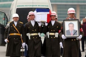 Россия заморозит переговоры по введению безвизового режима для турецких граждан