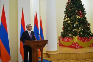 Серж Саргсян поздравил предпринимателей с наступающими праздниками