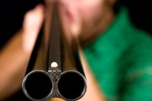 В Баку 16-летний юноша застрелил свою спящую мать