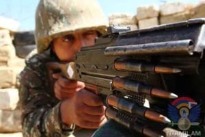 Азербайджанские ВС вели интенсивный снайперский огонь на южном и восточном направлениях границы с НКР