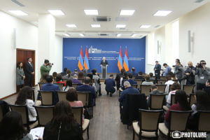 Посредники предложили провести встречу представителей Армении и Азербайджана на полях Мюнхена