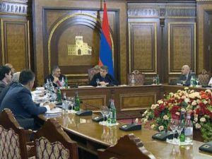 В Правительстве Армении обсудили программу развития Гюмри