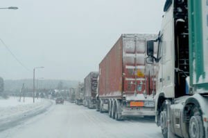 Проезд грузовиков через "Верхний Ларс" запрещен – минтранс Армении