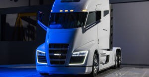 Nikola Motor представил электроводородный грузовик