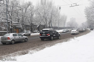 В Ереване не будут взиматься штрафы за неправильную парковку в период уборки снега