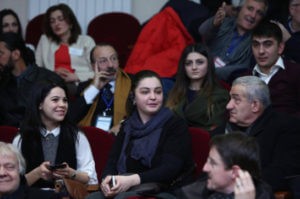Для наблюдения за референдумом в Степанакерт прибыла представитель Белоруссии