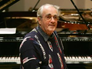 Президент Армении поздравил Мишеля Леграна с 85-летием