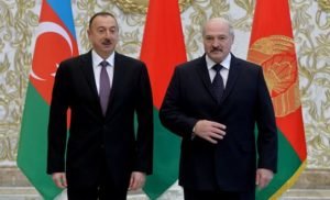Лукашенко назвал визит блогера Лапшина в Карабах "нестрашным преступлением"