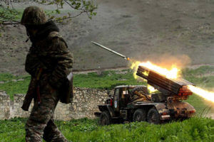 Омбудсмен Армении: За описки в военных билетах об апрельских событиях понесут ответ