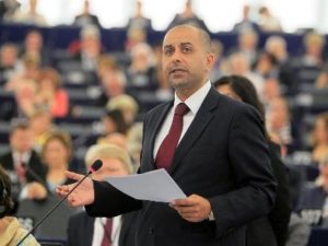 Саджад Карим: Объявление в международный розыск депутатов Европарламента – бесполезная и нежелательная реальность