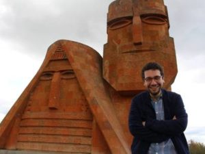 Турецкий журналист рекламирует Армению и Арцах