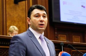Вице-спикер парламента Армении о грязных сделках Лукашенко