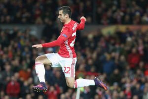 Генрих Мхитарян завоевал свой первый титул в составе "Манчестер Юнайтед"