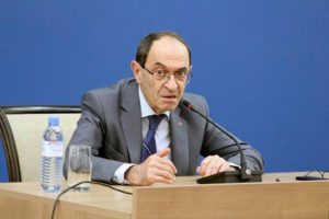 Алиев в своем амплуа – упоминает то, чего не было, говорит о том, чего нет, и претендует на то, чего не будет: Шаварш Кочарян