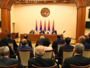 Президент Арцаха и глава МИД Армении обсудили вопросы внешней политики